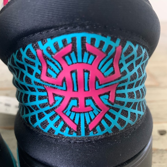 ✨ADIDAS✨ D.O.N. Issue 2 GCA - Picture 7 of 13